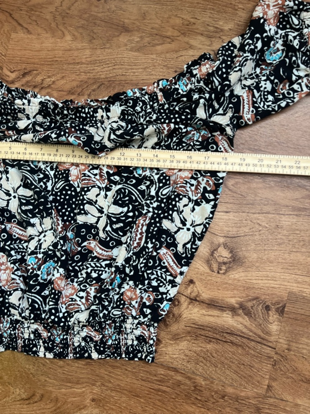 Ann Taylor Factory Floral Off Shoulder Blouse Size M Boho Peasant Top - Picture 4 of 8